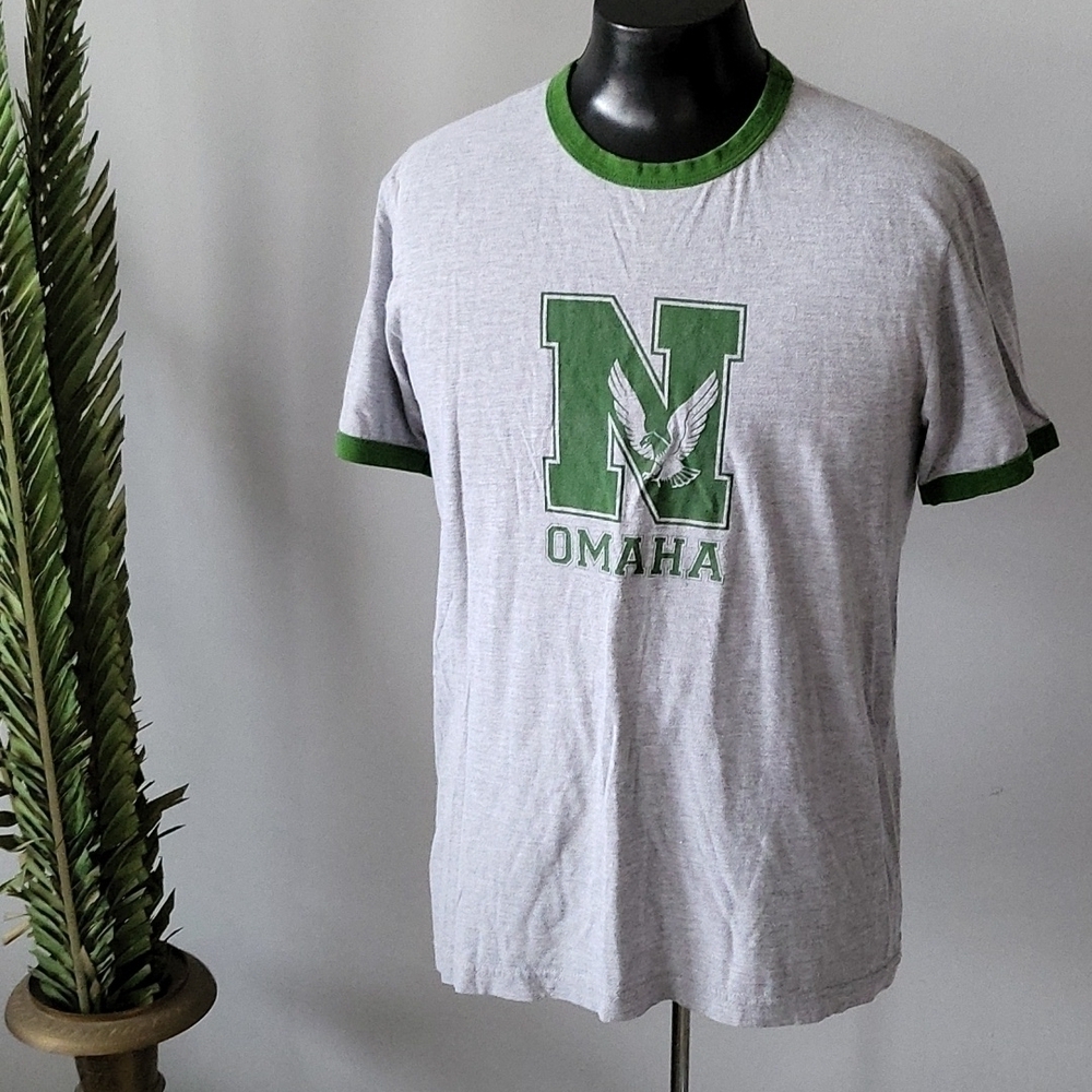 Old Navy Classic fit gray and green ringer short sleeve tee